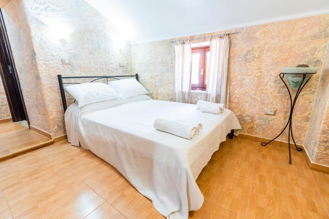 Eirini Apartment Symi Exterior photo